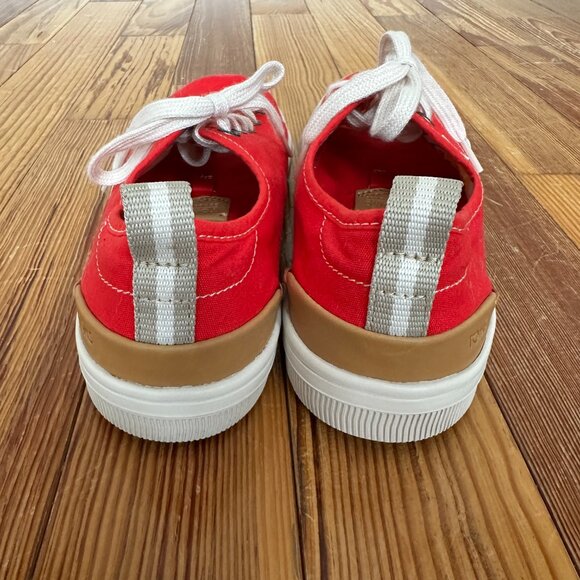 NWOT Women's Size 8.5 Toms Travel Lite Red Shoes - Picture 2 of 12